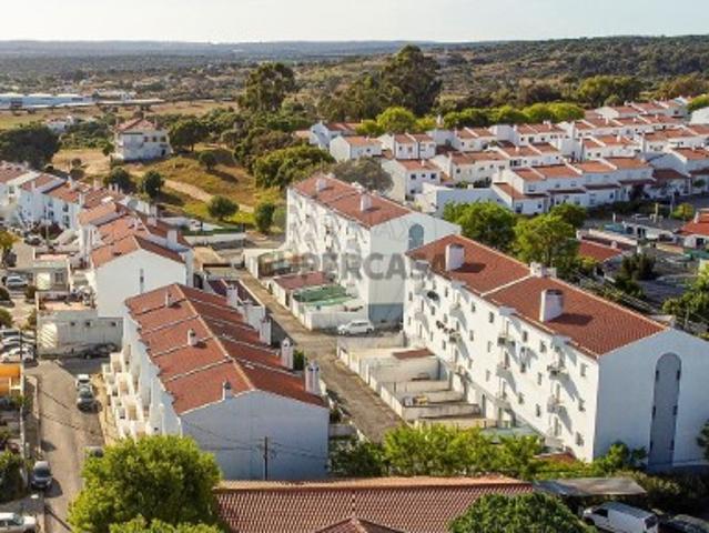 Apartamento T3 em Malagueira e Horta das Figueiras
