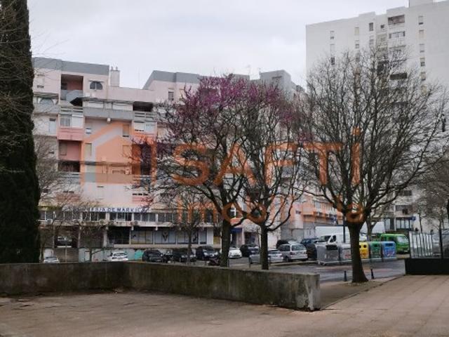 Apartamento T3 em Marvila, Lisboa