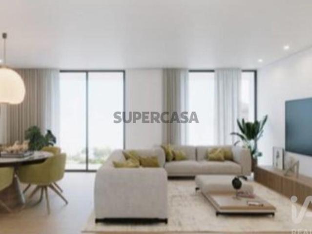 Apartamento T3 em Margaride Santa Eulália, Várzea, Lagares, Varziela e Moure de 181,00 m²