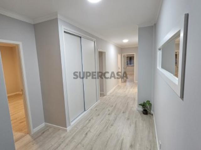 Apartamento T3 em Marrazes e Barosa