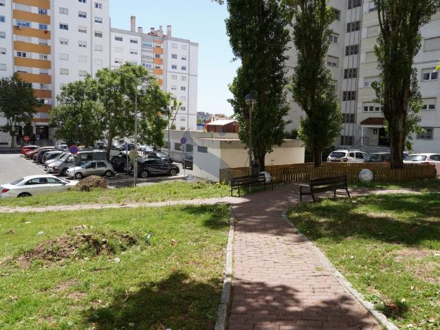 Apartamento T3 em Massamá 118m² Massamá e Monte Abraão
