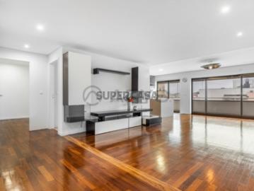 Apartamento T3 em Maximinos, Sé e Cividade
