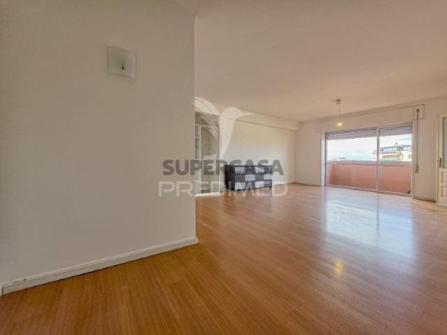 Apartamento T3 em Maximinos, Sé e Cividade