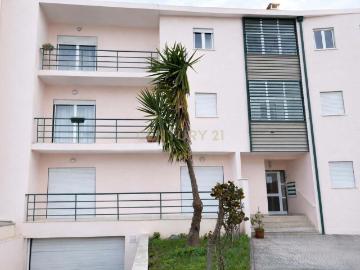 Apartamento T3 em Meirinhas, Pombal