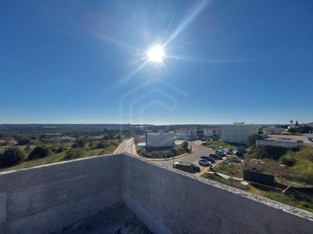 Apartamento T3 em Mexilhoeira Grande, a 20 minutos de Lagos. 99m² Mexilhoeira Grande