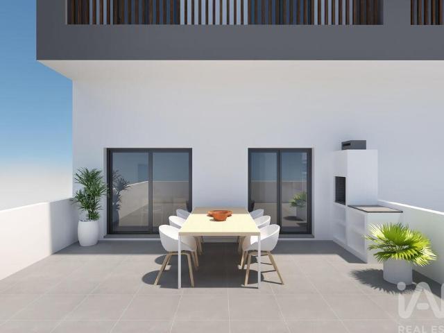 Apartamento T3 em Mexilhoeira Grande de 126,00 m²