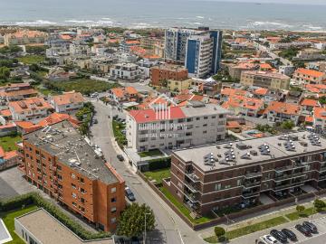 Apartamento T3 em Miramar