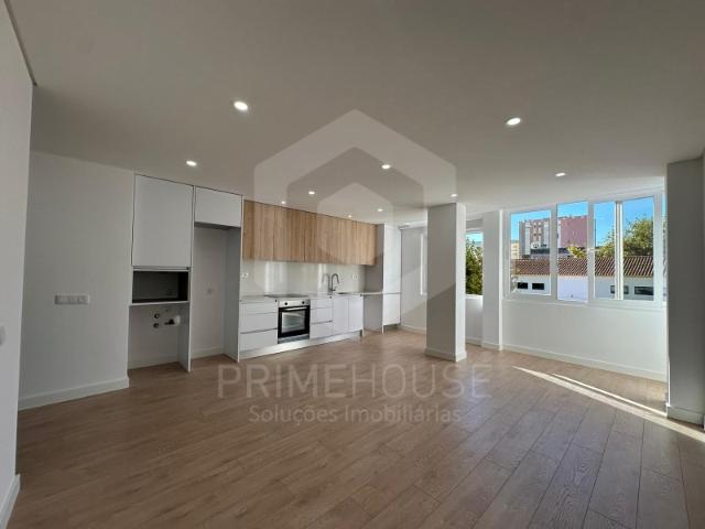 Apartamento T3 em Montalvão Setúbal