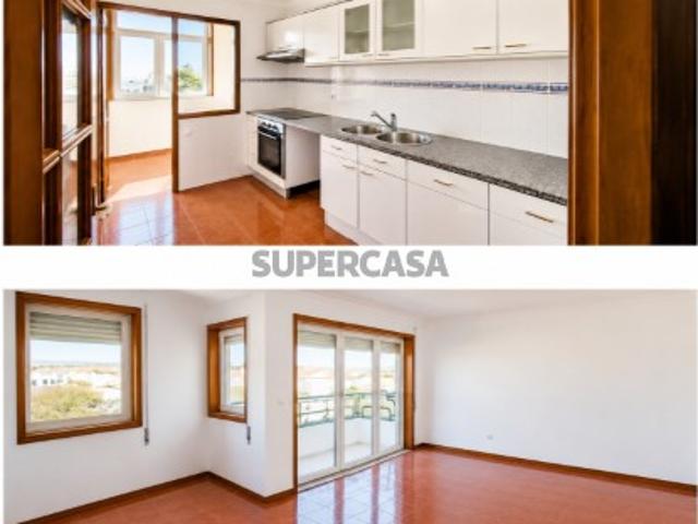Apartamento T3 em Modivas