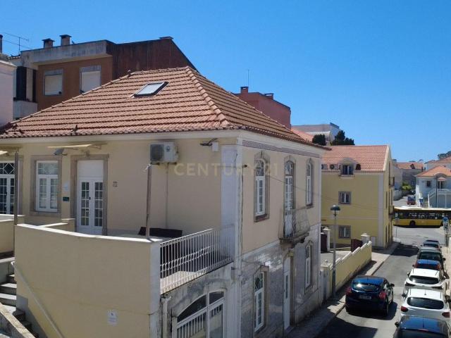 Apartamento T3 * em Moradia de Charme no Coração de SINTRA * Arrendar