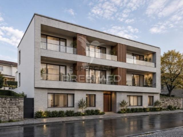 Apartamento T3 em Moreira de Cónegos