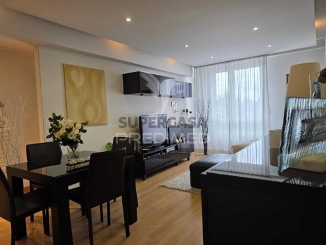 Apartamento T3 em Moscavide e Portela