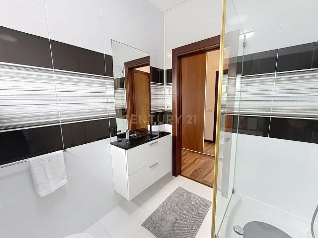 Apartamento T3 em Nazaré, Leiria Perto da Praia e Comércio