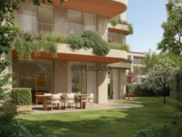 Apartamento T3 em Nevogilde Foz