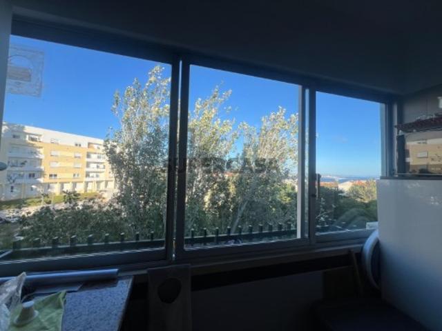 Apartamento T3 em Oeiras e São Julião da Barra, Paço de Arcos e Caxias