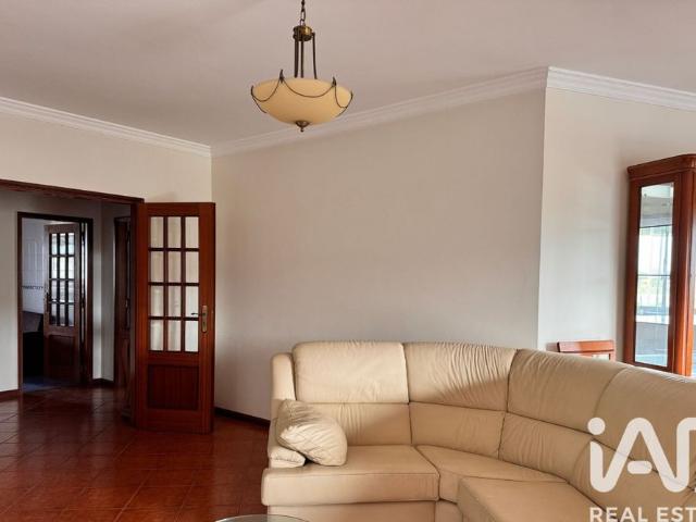 Apartamento T3 em Oiã