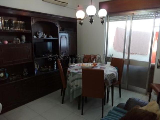Apartamento T3 em Olhão