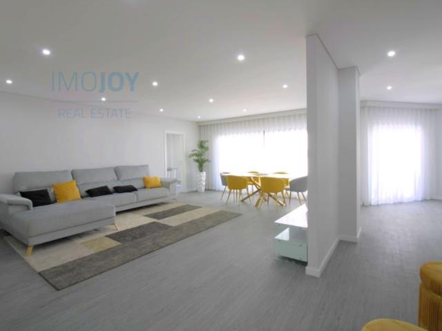 Apartamento T3 em Olhão
