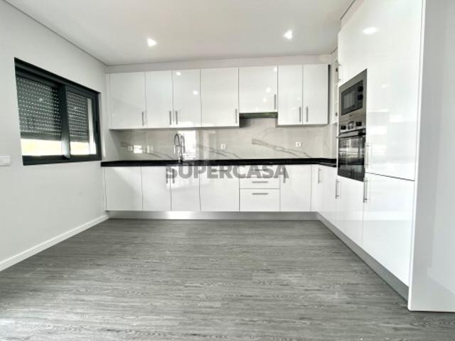 Apartamento T3 em Olhão
