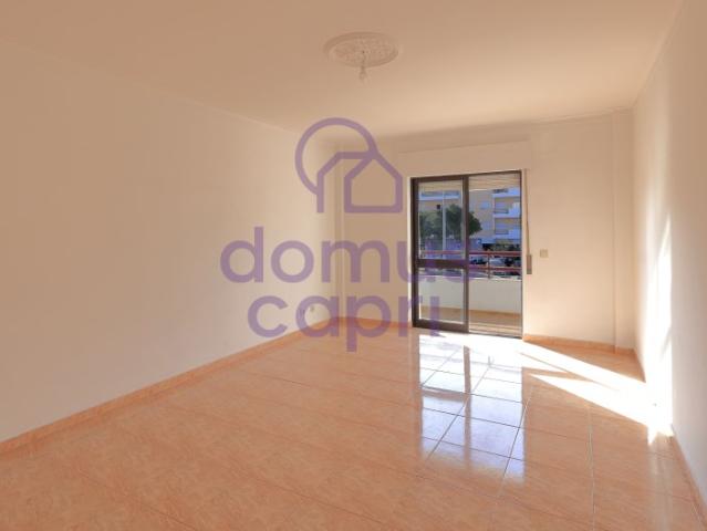 Apartamento T3 em Olhão