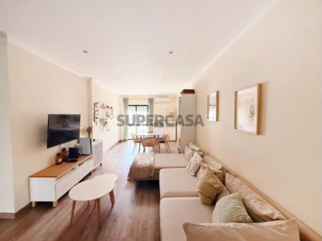 Apartamento T3 em Olhão