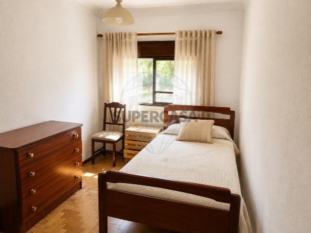 Apartamento T3 em Olivais