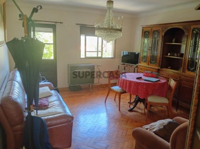 Apartamento T3 em Olivais