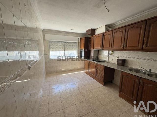 Apartamento T3 em Palmela