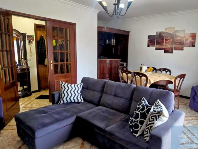 Apartamento T3 em Paredes