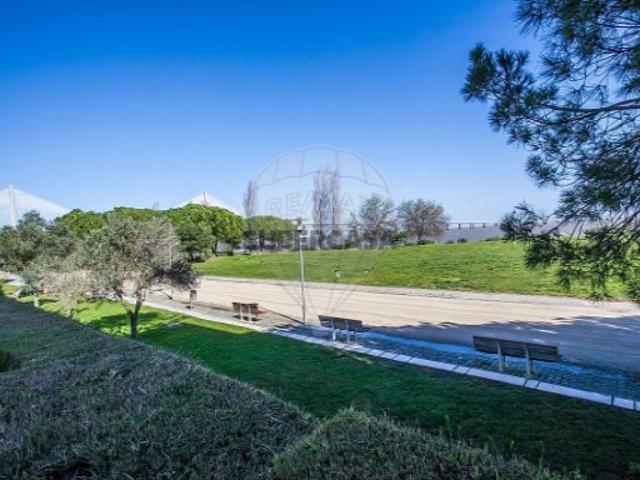Apartamento T3 em Parque das Nações