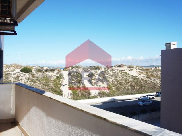 Apartamento T3 em Peniche