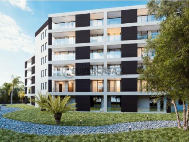 Apartamento T3 em Pedrouços