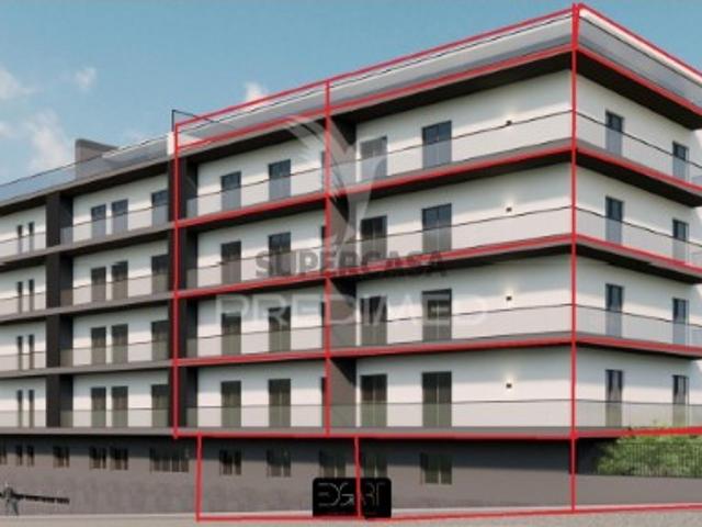 Apartamento T3 em Peso da Régua e Godim