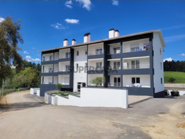 Apartamento T3 em Poiares Santo André