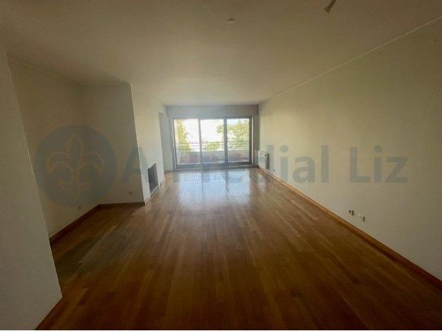 Apartamento T3 em Porto