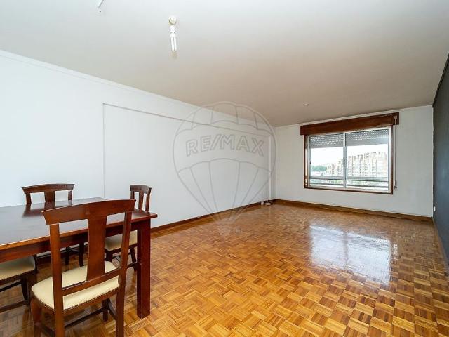 Apartamento T3 em Porto