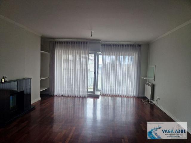 Apartamento T3 em Porto