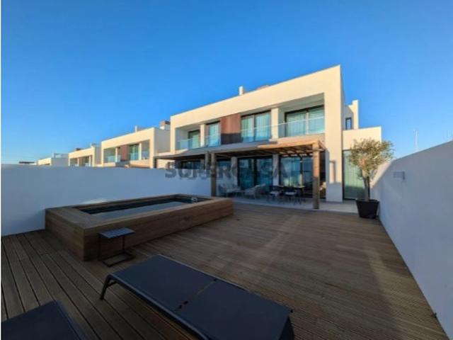 Apartamento T3 em Porto Covo