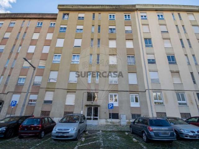 Apartamento T3 em Póvoa de Santa Iria e Forte da Casa