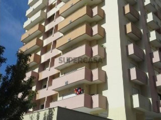 Apartamento T3 em Póvoa de Santa Iria e Forte da Casa