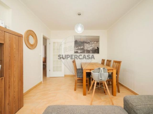 Apartamento T3 em Póvoa de Santa Iria e Forte da Casa