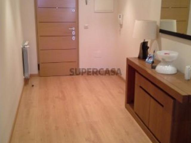 Apartamento T3 em Póvoa de Santa Iria e Forte da Casa