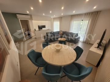 Apartamento T3 em Quarteira
