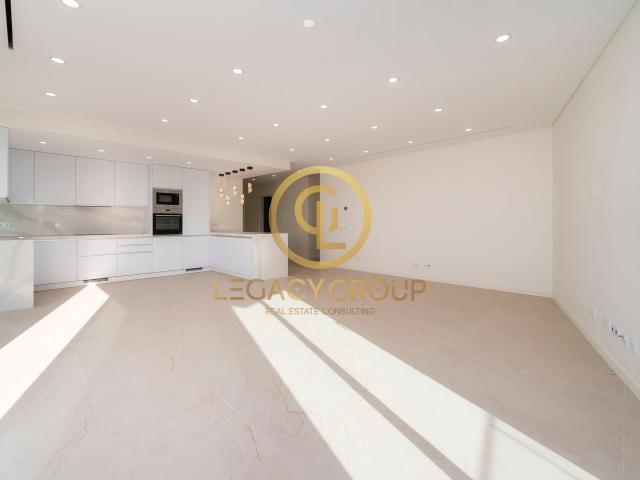 Apartamento T3 em Quarteira