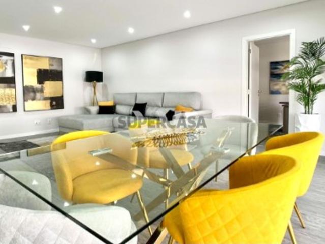 Apartamento T3 em Quelfes