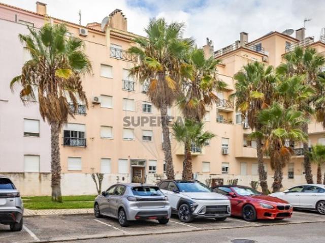 Apartamento T3 em Quinta do Conde