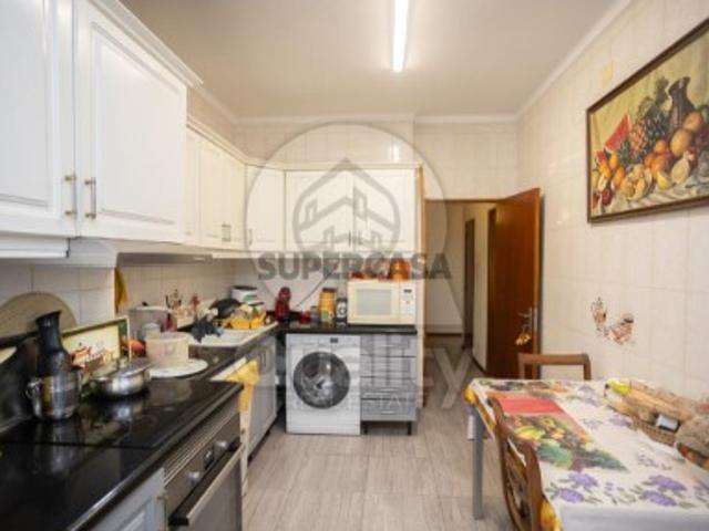 Apartamento T3 em Quinta da Lomba