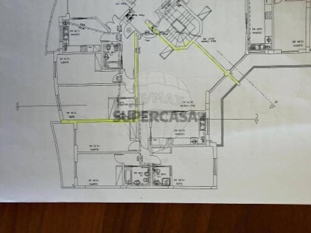 Apartamento T3 em Ramada e Caneças