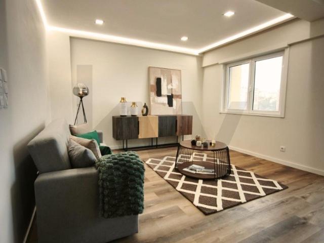 Apartamento T3 em Remodelação Total com Arrecadação Benfic. 79m² Benfica