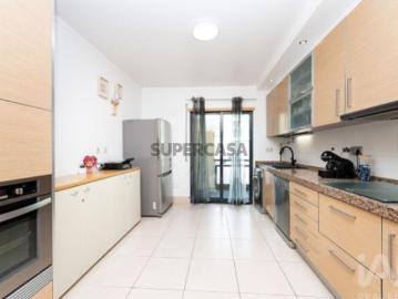 Apartamento T3 em São Domingos de Rana de 117,08 m²
